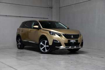 Allure - 360° camera - trekhaak - Zetelverwarming - Keyless - Carplay