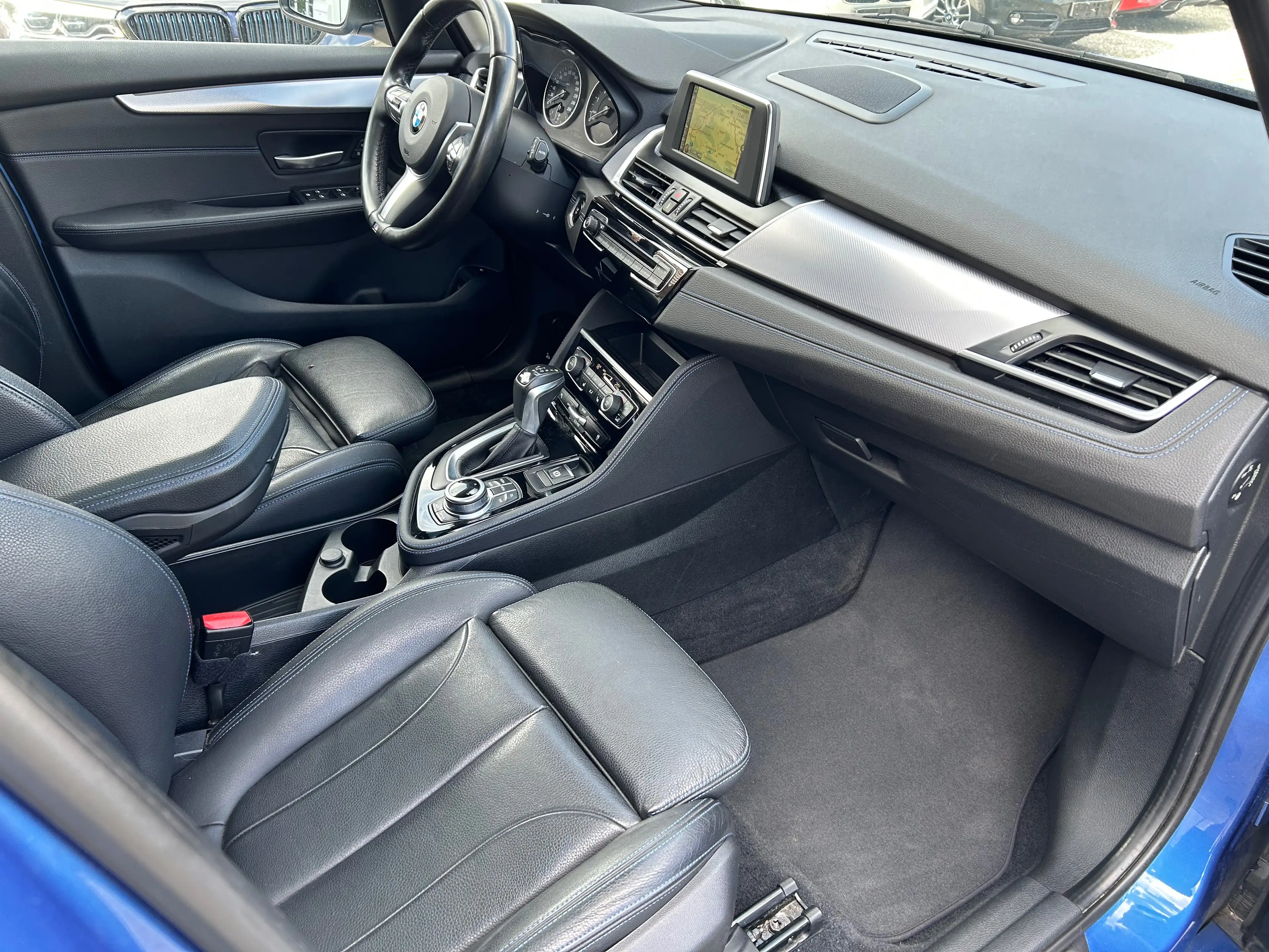 BMW 225 225xe Active Tourer M-Sport PANO RFK Navi LED eSpSitze DAB HiFi 1.Hand — photo 7