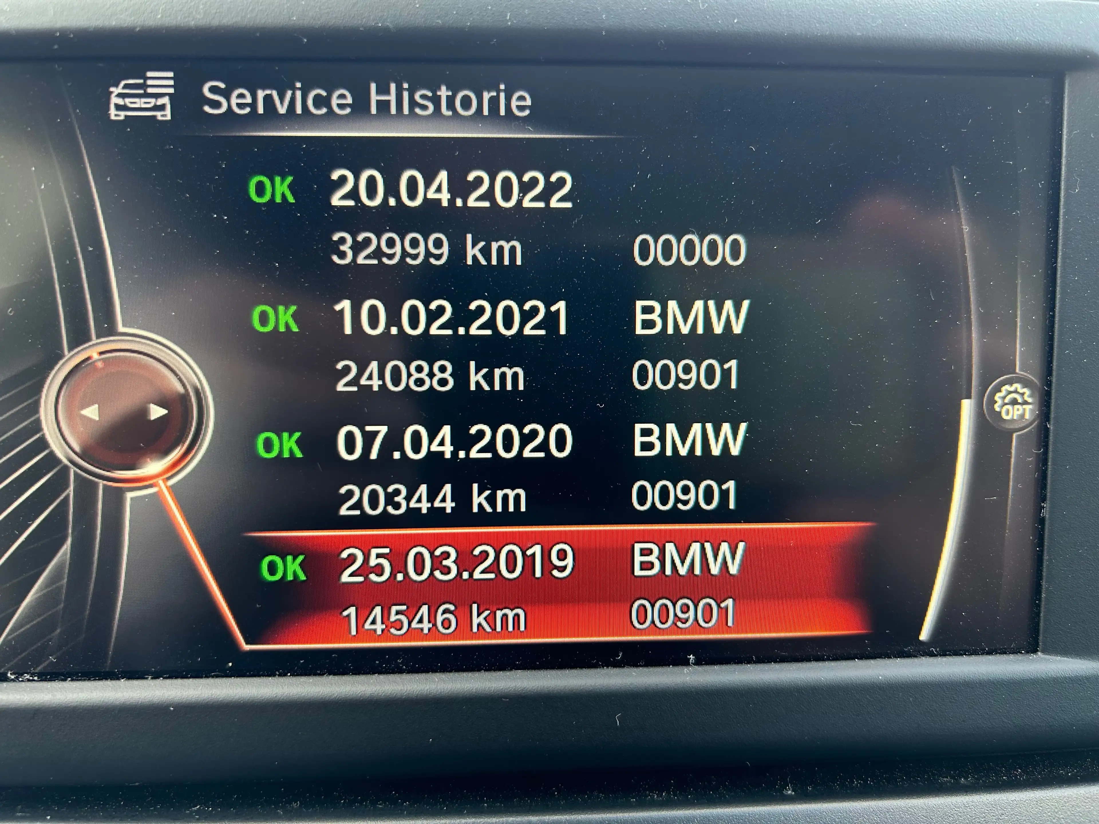 BMW 225 225xe Active Tourer M-Sport PANO RFK Navi LED eSpSitze DAB HiFi 1.Hand — photo 10