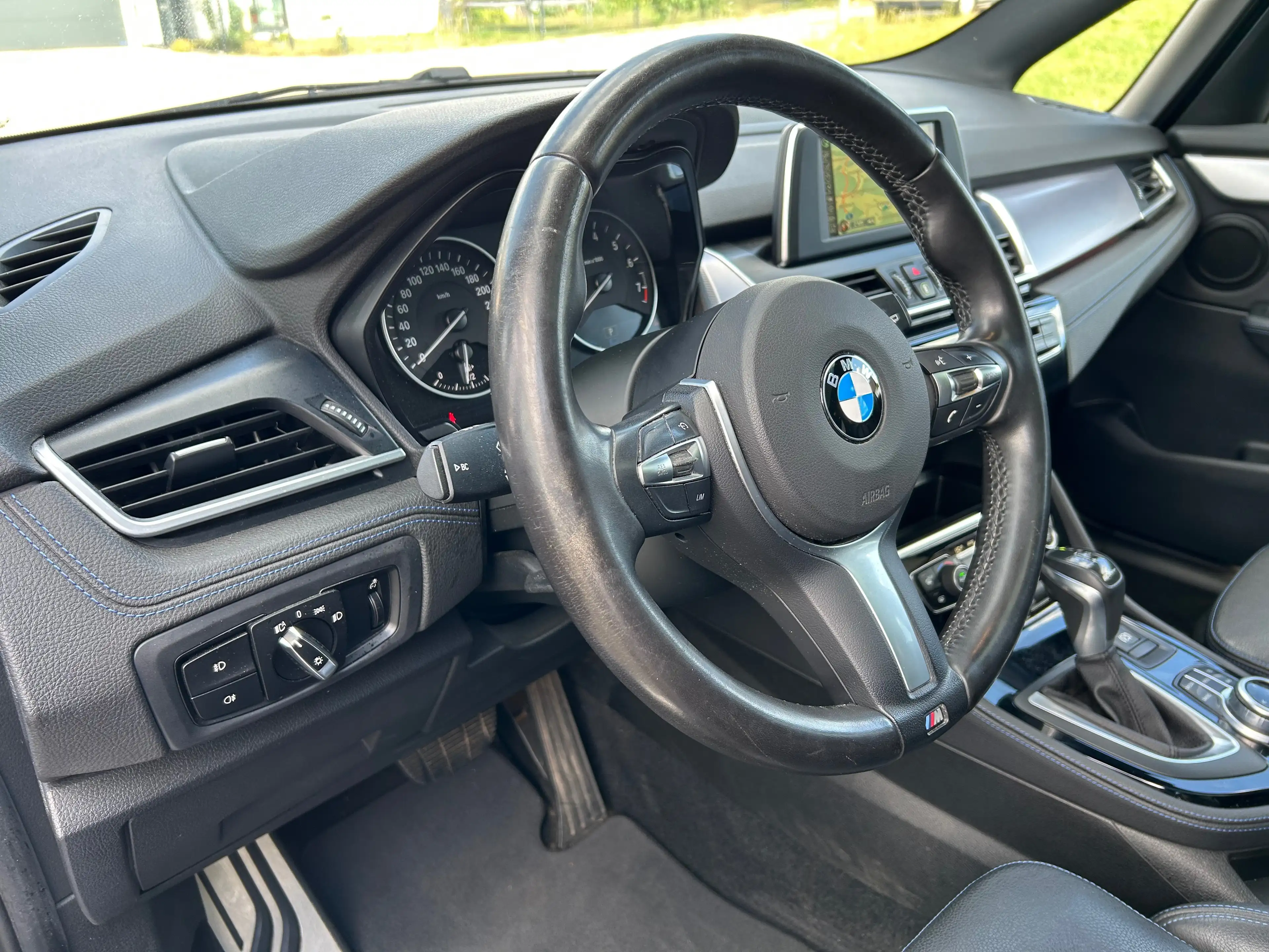BMW 225 225xe Active Tourer M-Sport PANO RFK Navi LED eSpSitze DAB HiFi 1.Hand — photo 5