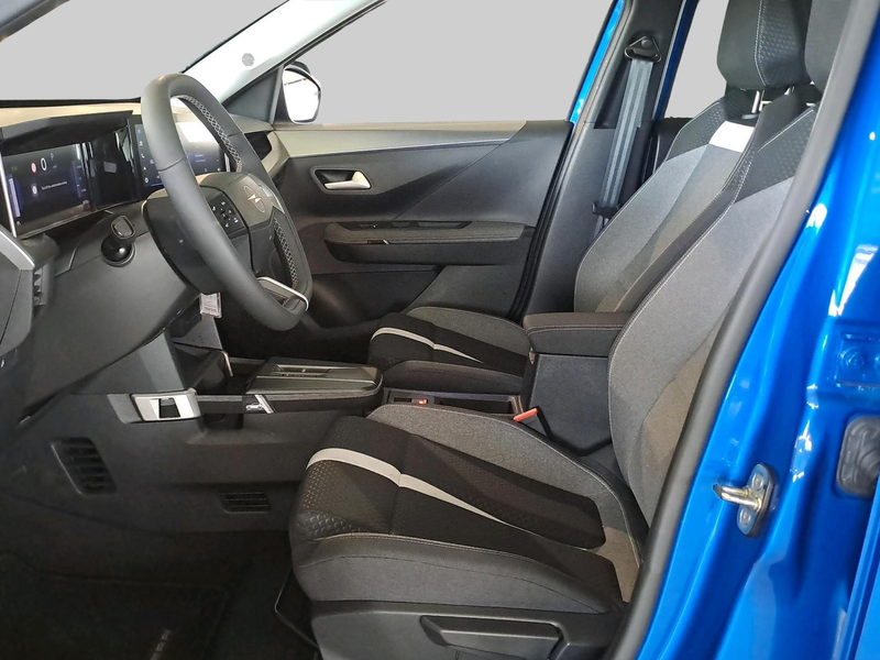 Opel Frontera 1.2 Turbo Hybrid GS 7p. OpelOpel Frontera 1.2 Turb — photo 12