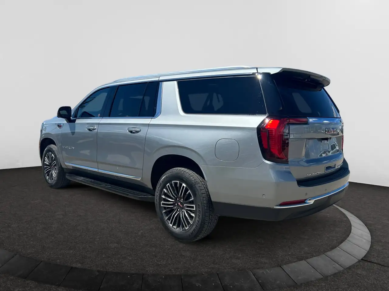 GMC Yukon снимка GMC Yukon