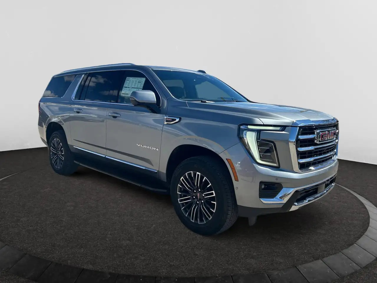GMC Yukon снимка GMC Yukon