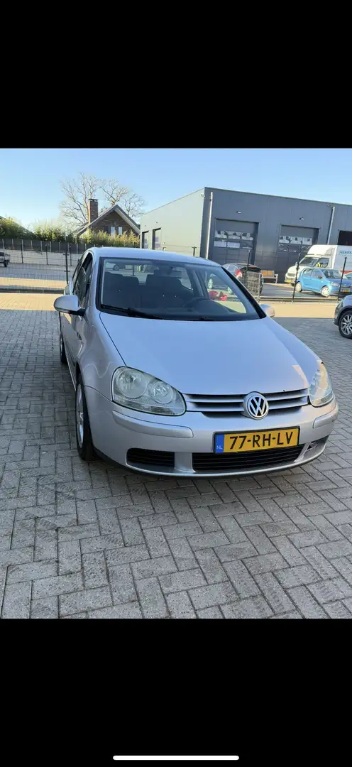 Volkswagen Golf 1.9 TDI Trendline Grijs - 1