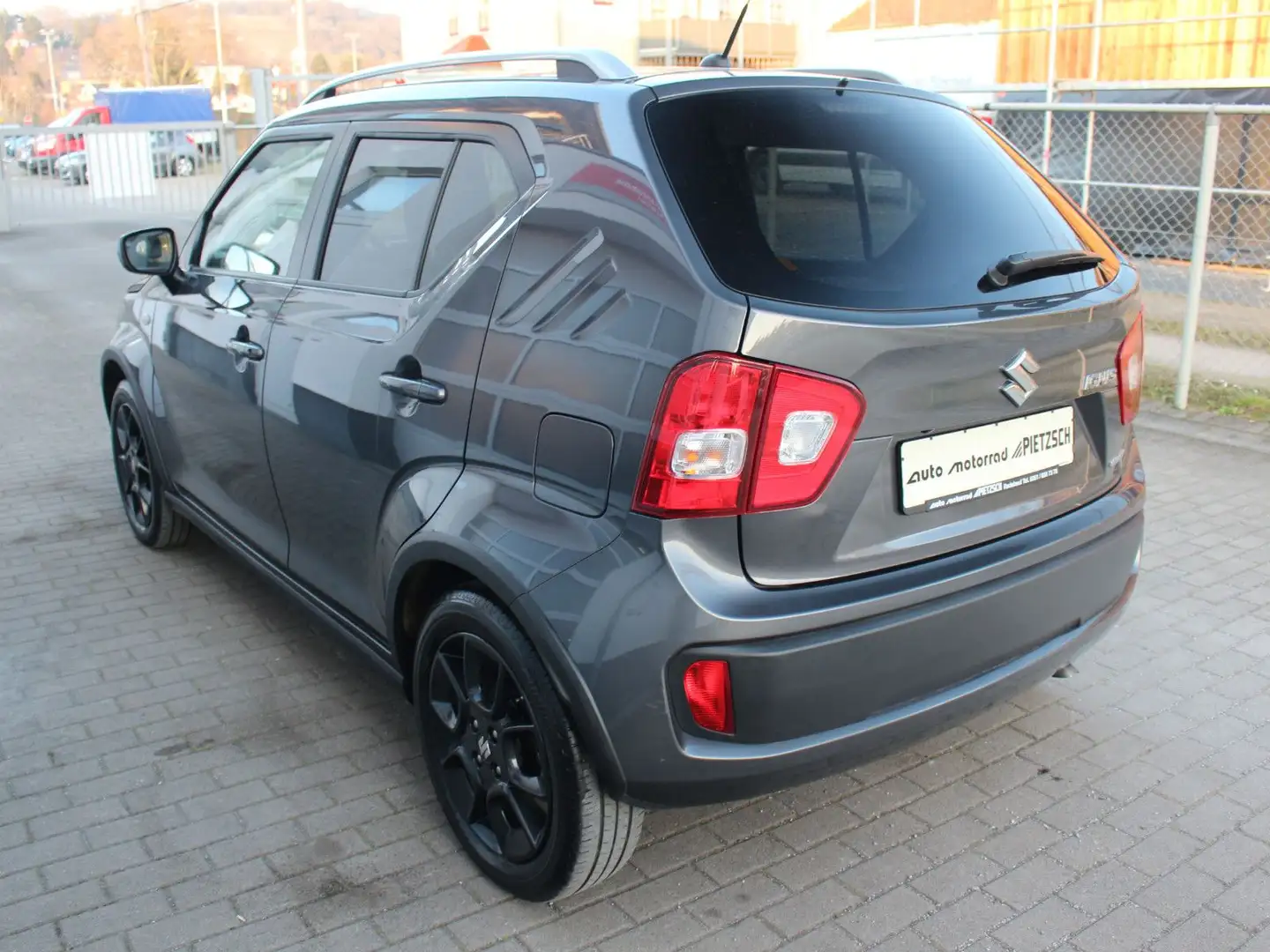 Suzuki Ignis Comfort 1.0 4x4 CarPlay DAB+Kamera SHZ WR Grau - 2