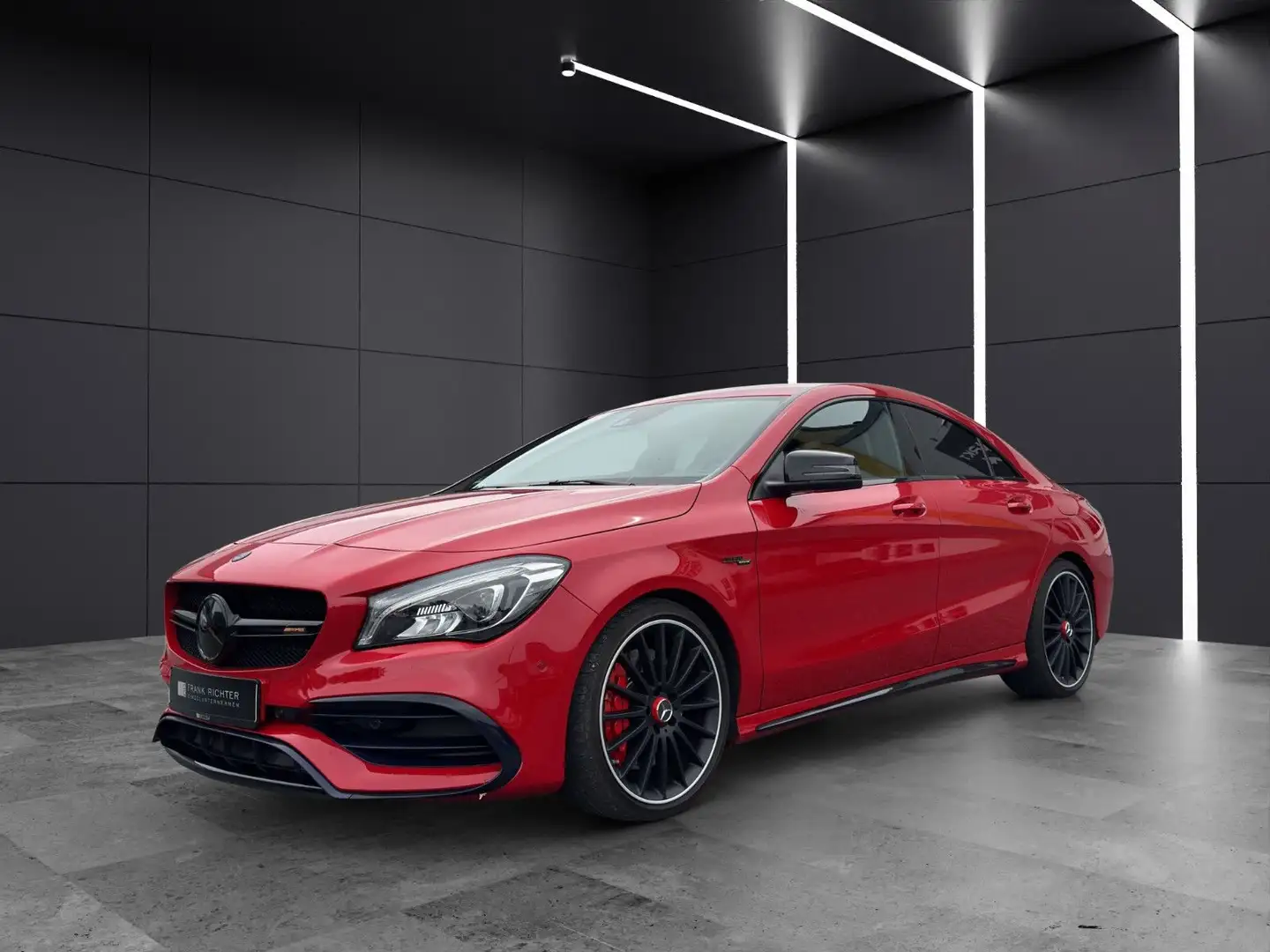 Mercedes-Benz CLA 45 AMG 4Matic Night-Paket*LED*Dynamic-Plus! Červená - 1