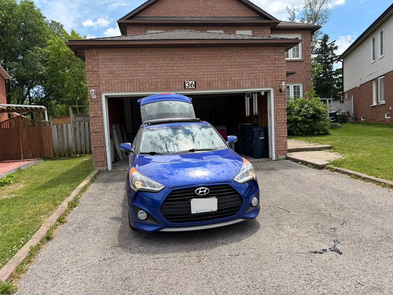 Hyundai VELOSTER photo Hyundai VELOSTER