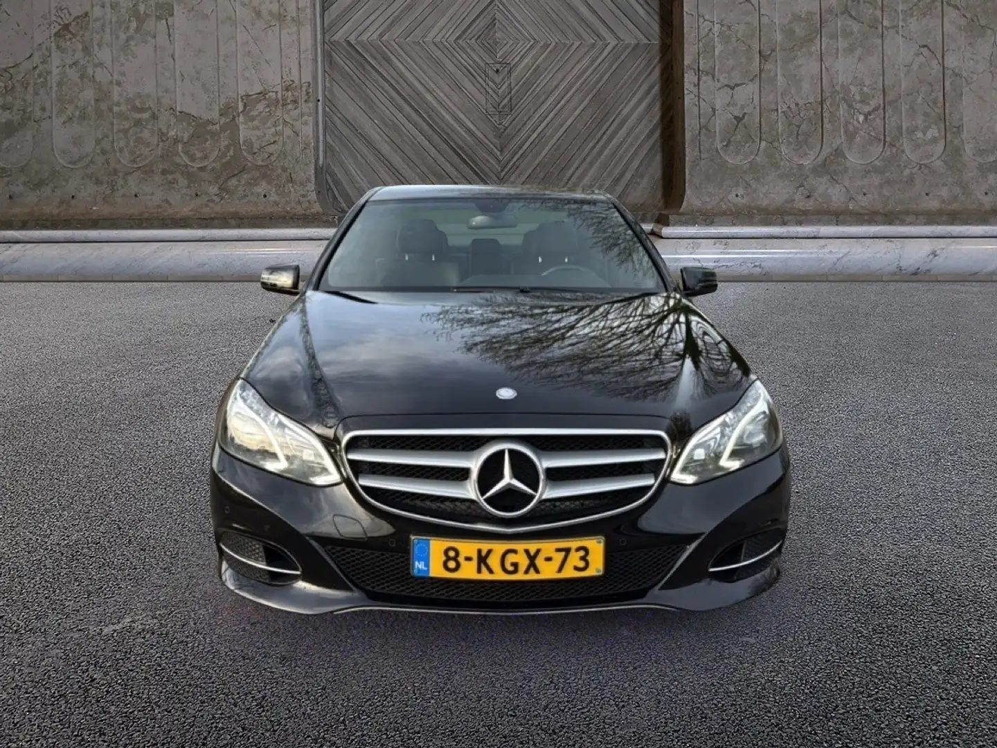 Mercedes-Benz E 200 Ambition Avantgarde Noir - 2