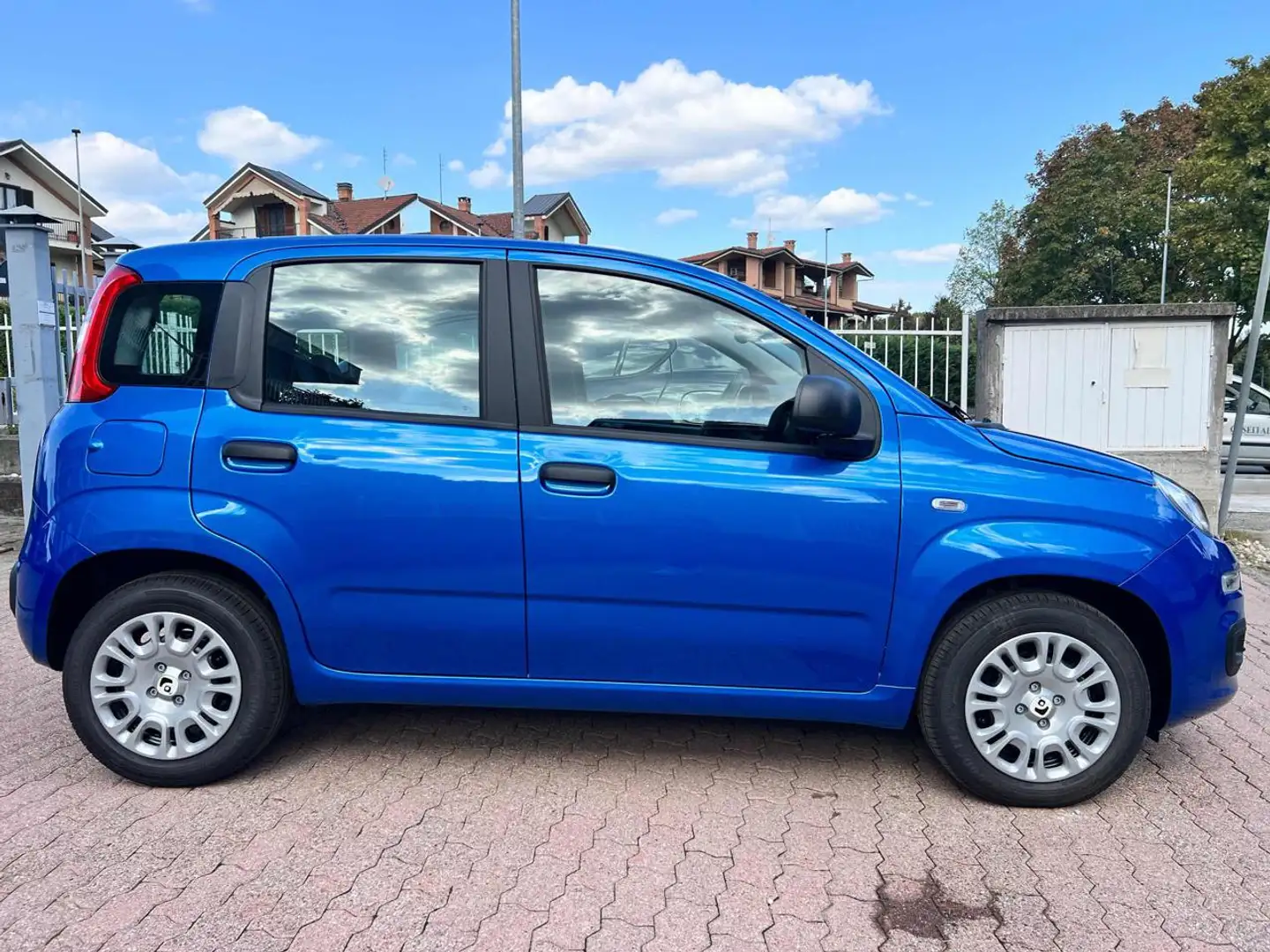 Fiat Panda 1.0 FireFly S&S Hybrid Blu/Azzurro - 2