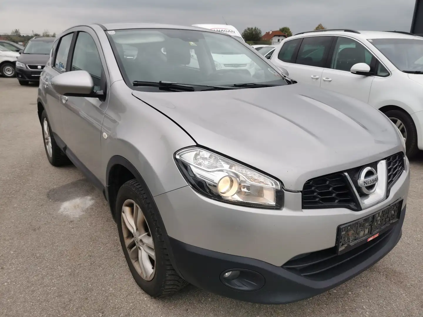 Nissan Qashqai Acenta 4X4 Grau - 2