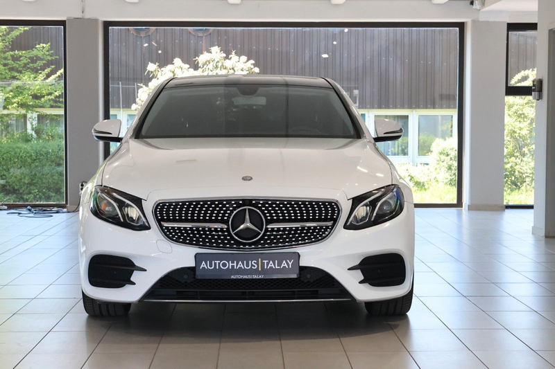 Mercedes-Benz E 200 Limousine AMG-Line*NAVI*KAM*LED — photo 2