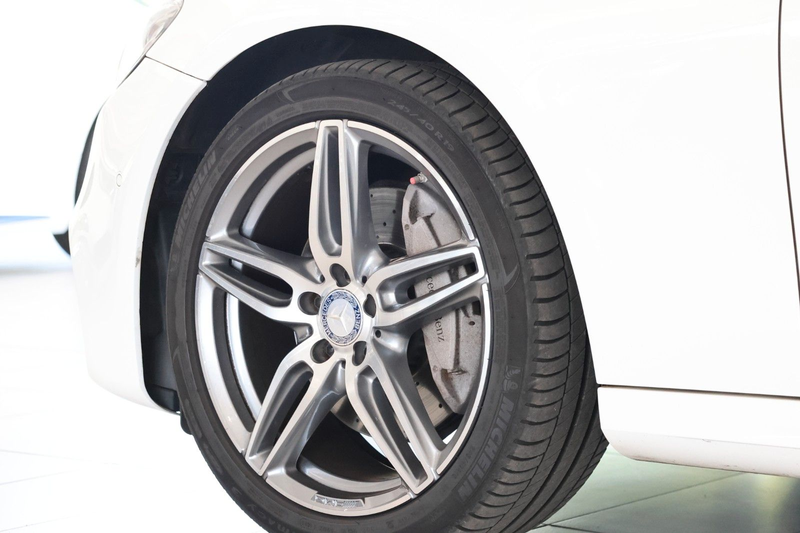 Mercedes-Benz E 200 Limousine AMG-Line*NAVI*KAM*LED — photo 6