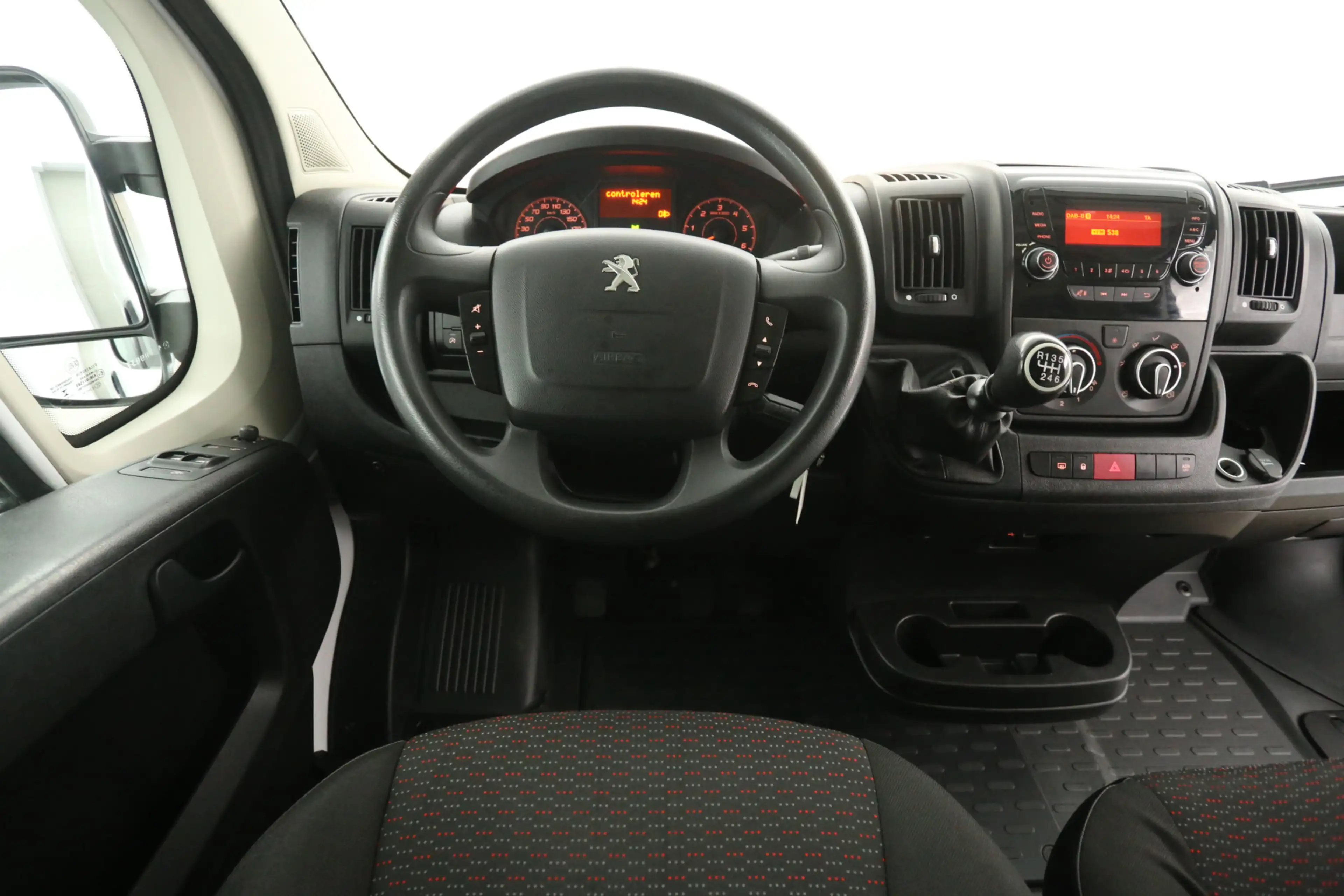 Peugeot Boxer 2.2 BlueHDI 140PK L2H2 | Airco | 3 Zits | Parkeers — photo 2