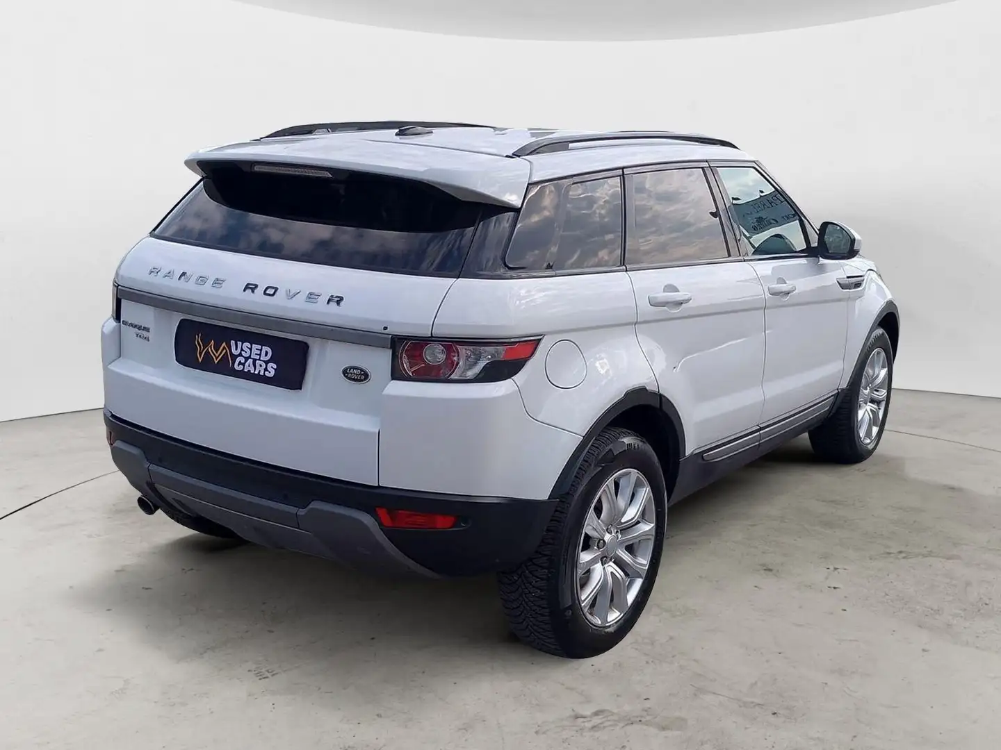 Land Rover Range Rover Evoque 2.2 TD4 5p. Pure Fehér - 2