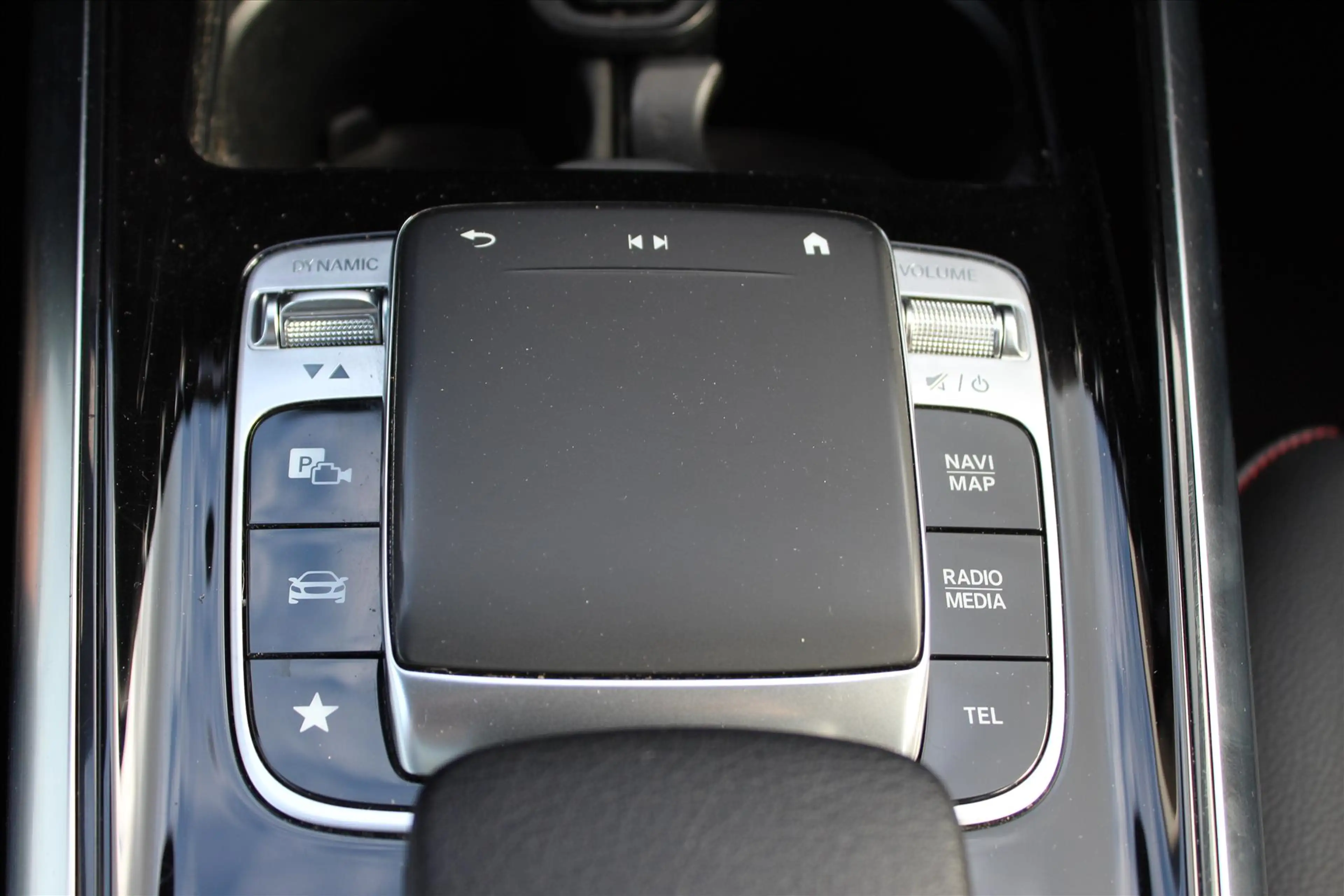 Mercedes-Benz B 180 B180 d 116PK 7G-DCT Business Solution AMG — photo 23