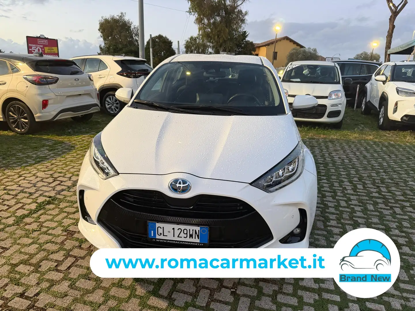 Toyota Yaris 1.5h Trend KM CERTIFICATI UNIPRO Bianco - 2