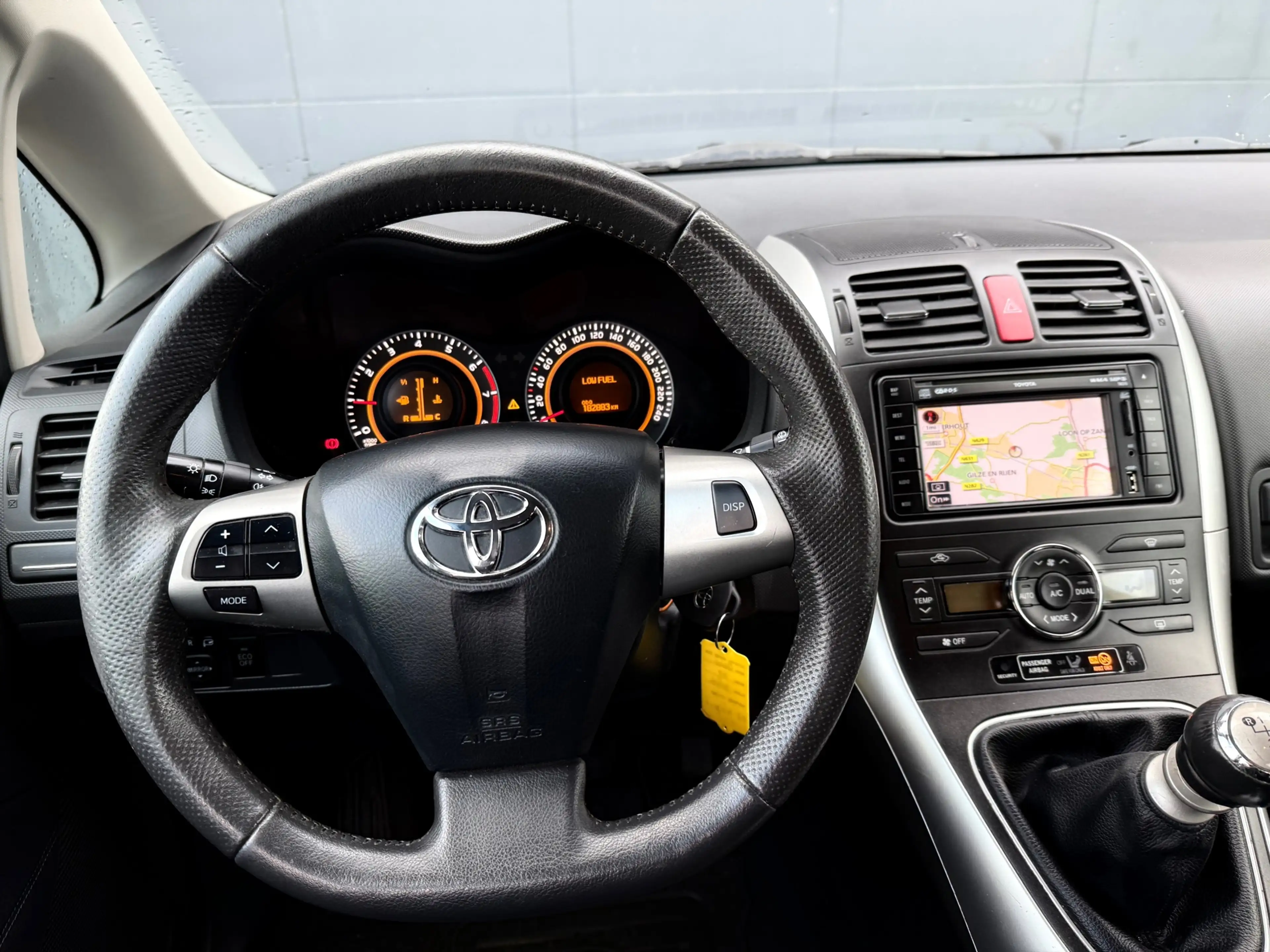 Toyota Auris 1.3 Aspiration — photo 14