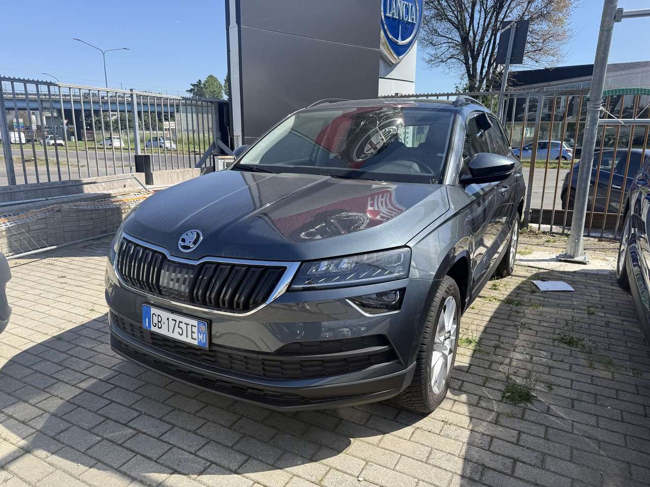 Skoda Karoq 1.0 TSI AMBITION