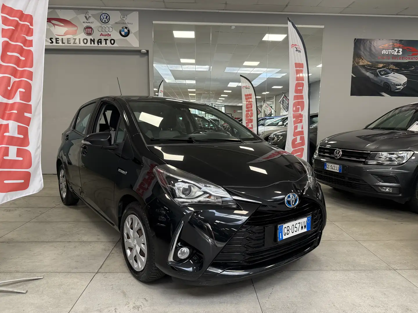 Toyota Yaris 5p 1.5h Active Plus 73CV Blu/Azzurro - 2