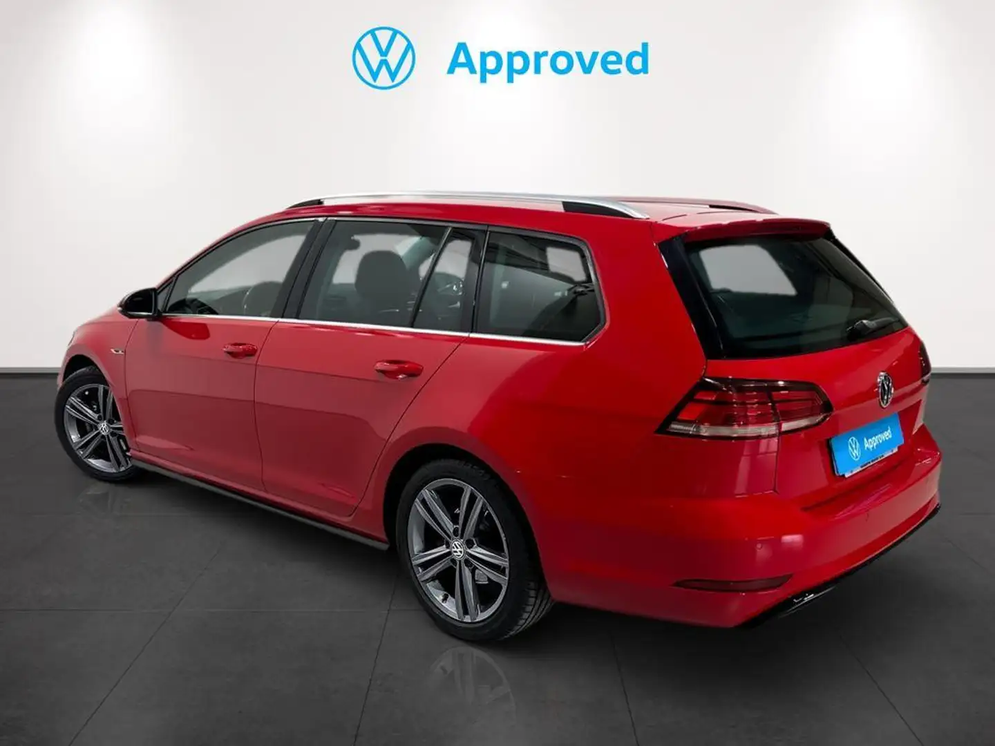 Volkswagen Golf Variant 2.0TDI Sport Rood - 2