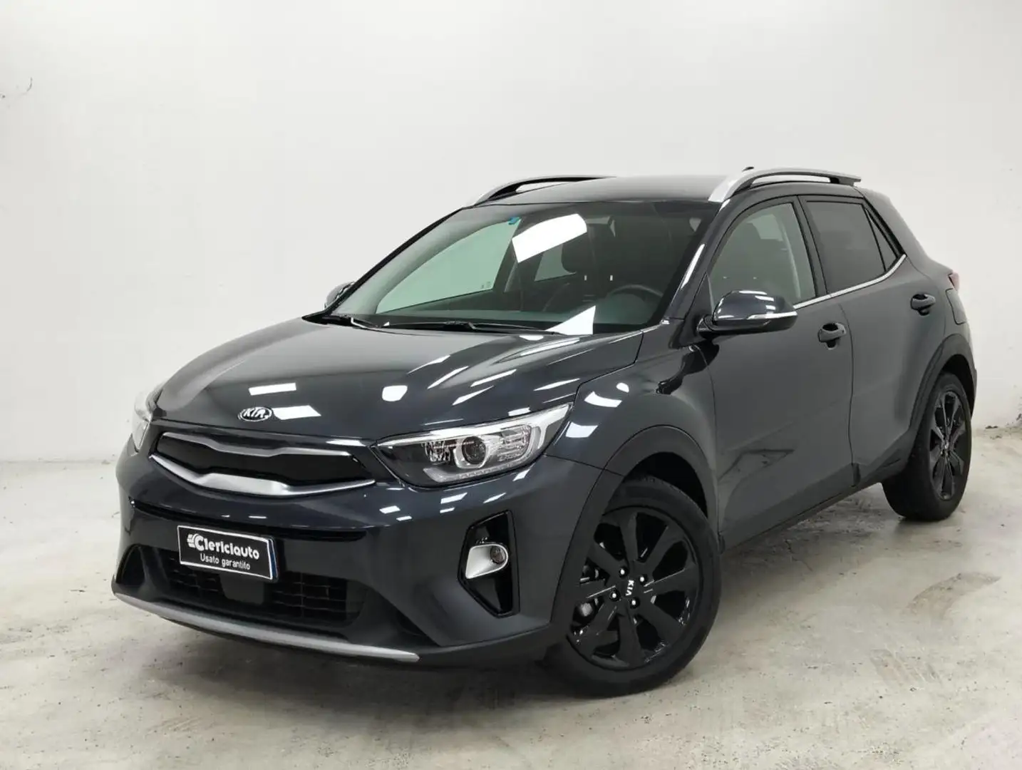 Kia Stonic 1.0 T-GDi 120 CV Energy Grigio - 1
