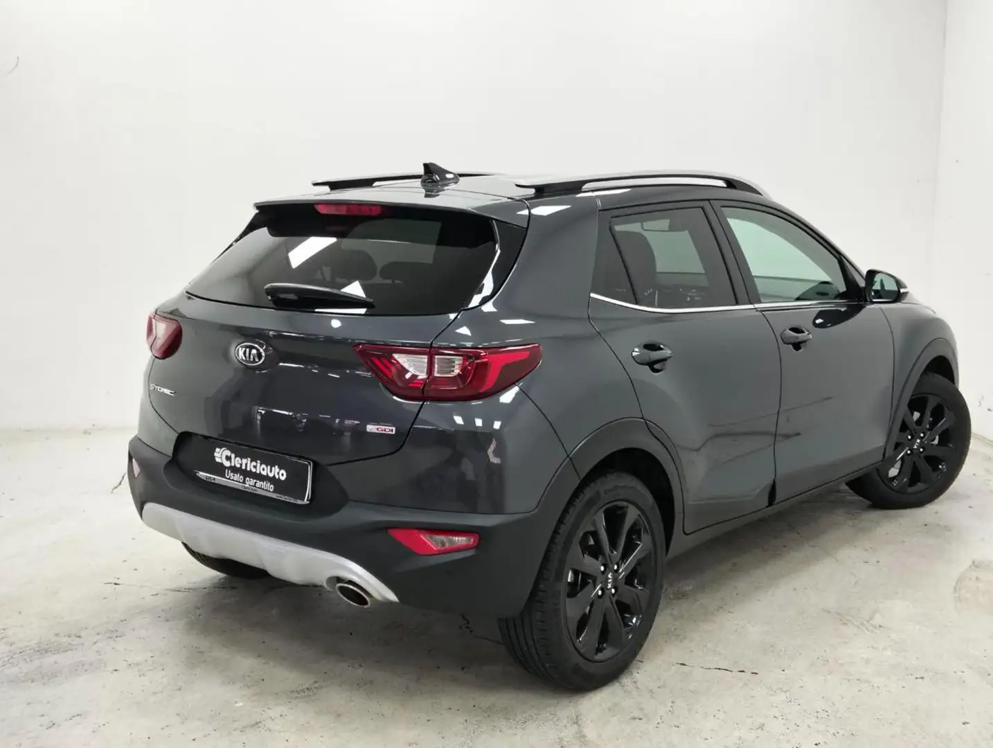 Kia Stonic 1.0 T-GDi 120 CV Energy Grigio - 2