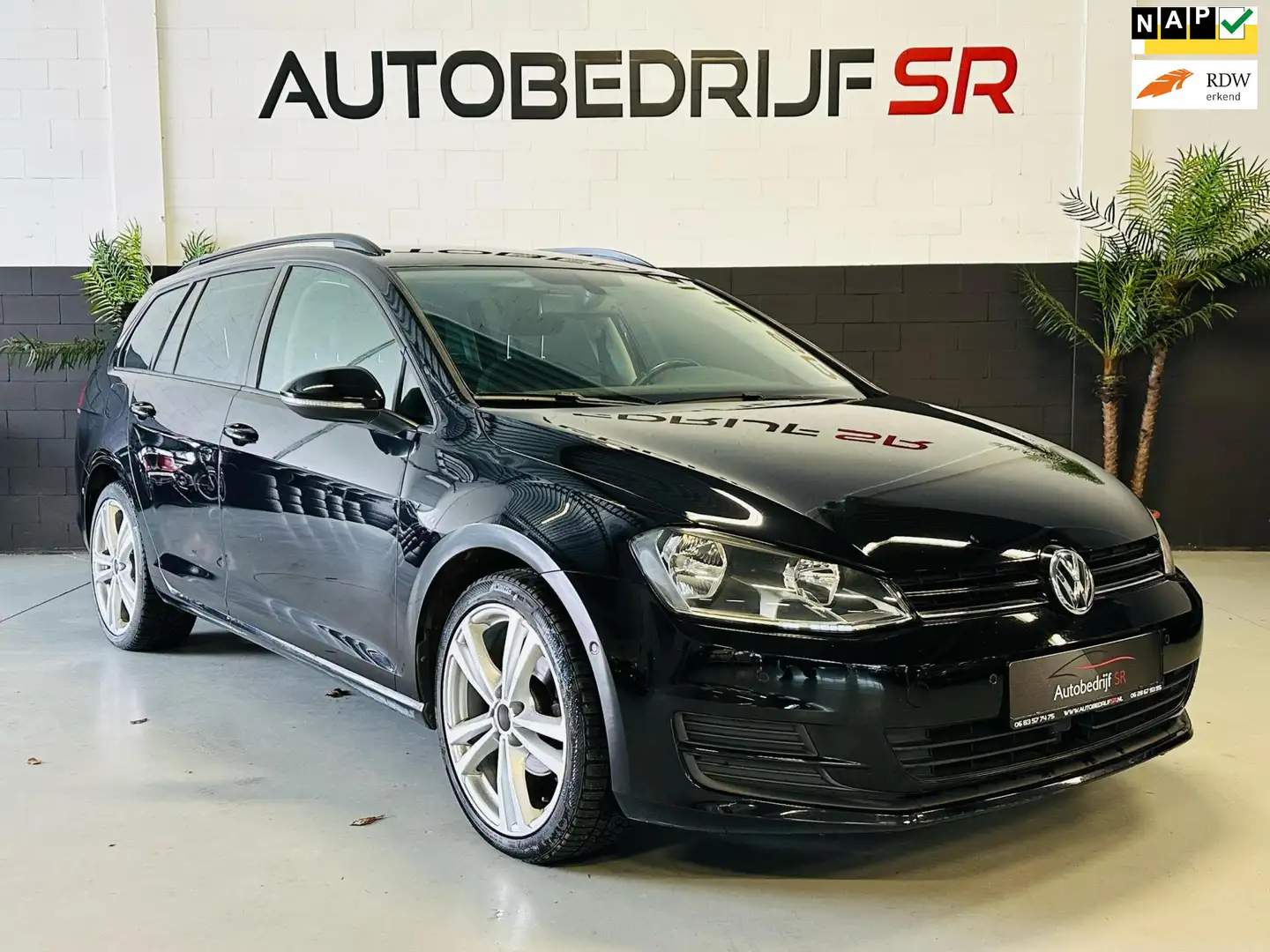 Volkswagen Golf 1.2 TSI Highline ACC! NAvigatie! Trekhaak! Nieuwe - 1