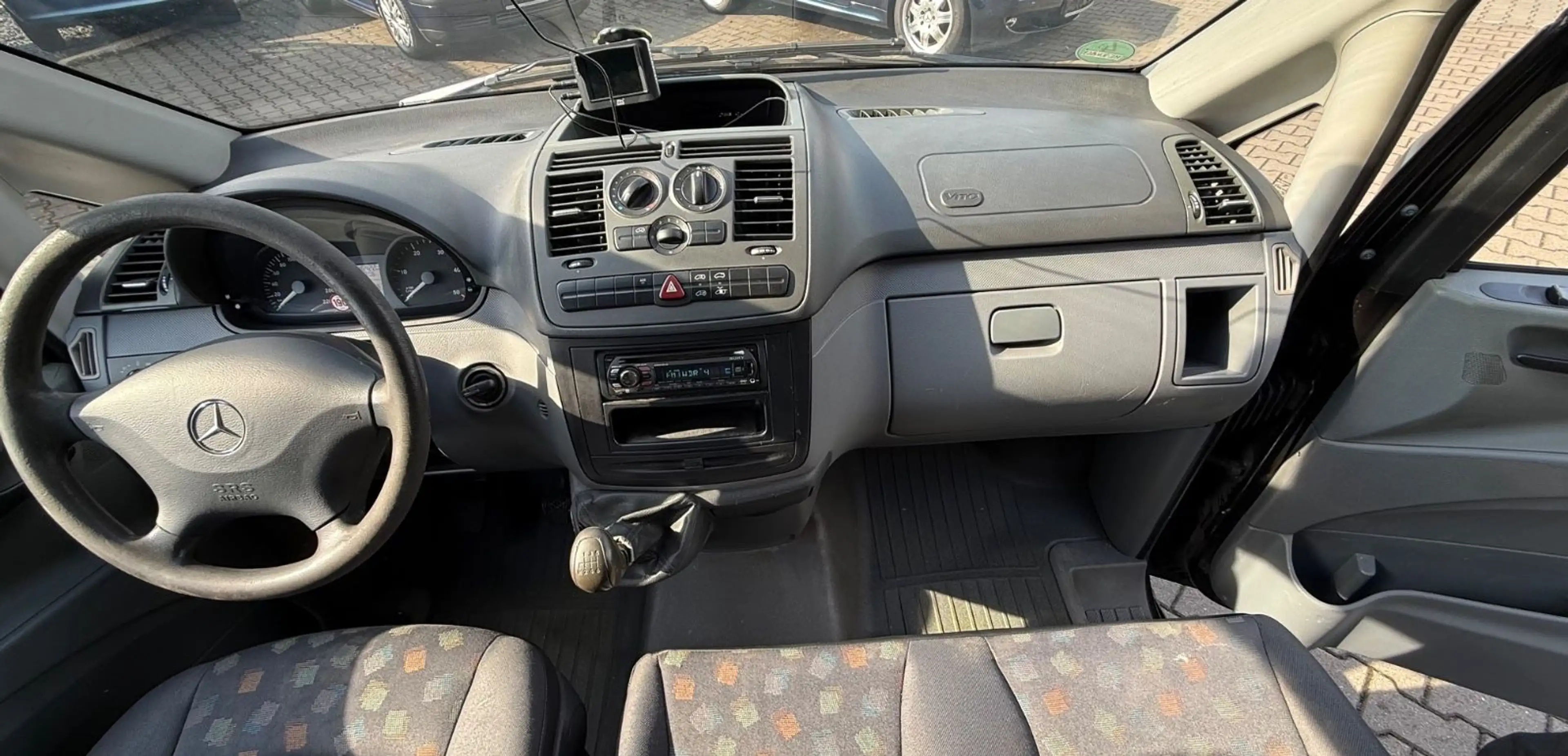 Mercedes-Benz Vito Kasten 111 CDI extralang — photo 13