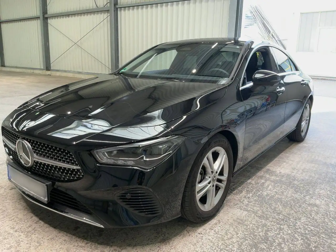 Mercedes-Benz CLA 180