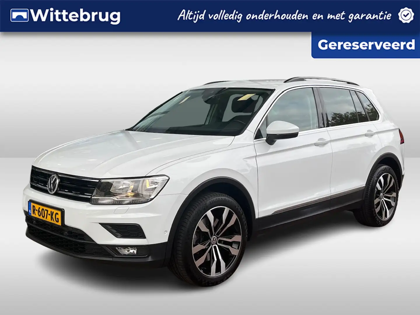 Volkswagen Tiguan Comfortline 4-Motion / 190 PK / 19 Inch / Navigati Wit - 1