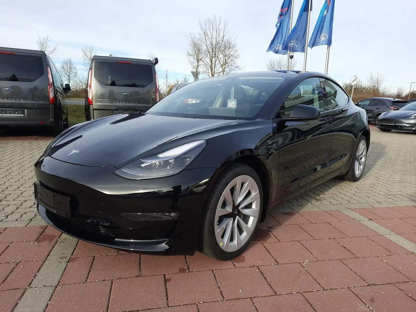 Tesla Model 3 Dual Motor Long Range ACC Auto-Pilot LED Leder Pan Schwarz - 2