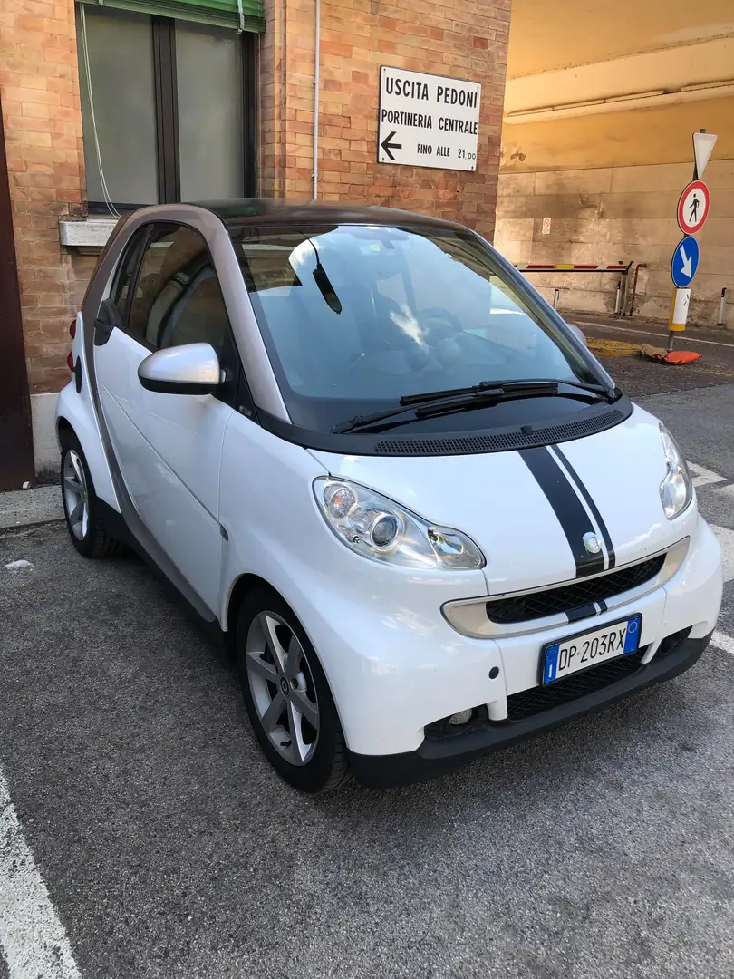 smart forTwo Fortwo II 2007 1.0 Pure 71cv Bianco - 1