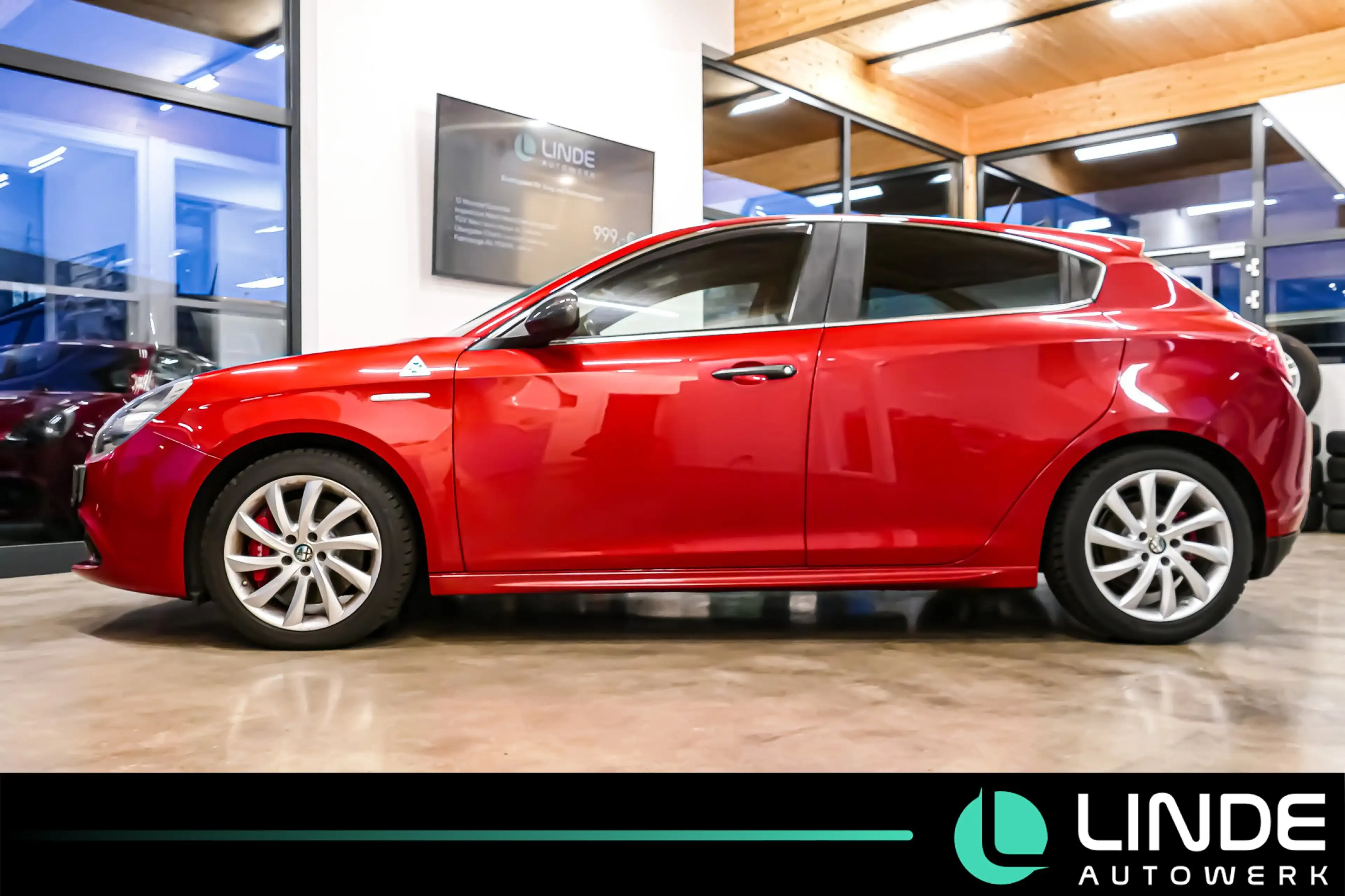 Alfa Romeo Giulietta Quadrifoglio Verde |SHZ|BI-XENON|BOSE — photo 3