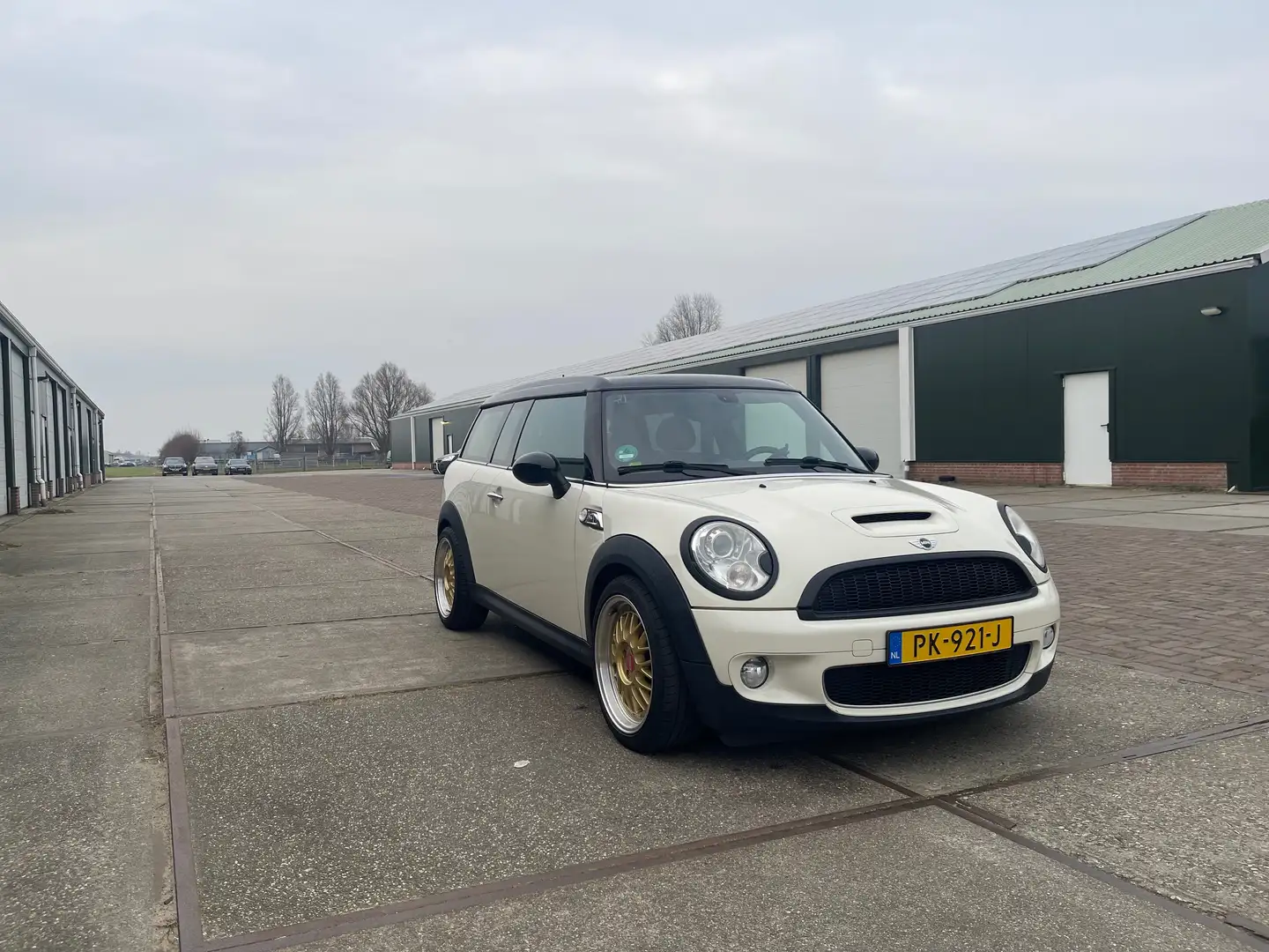 MINI Cooper S Clubman 1.6 sport uitvoering Blanco - 1