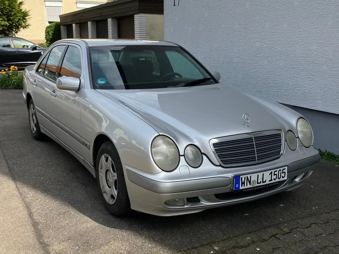 Mercedes-Benz E 240 Classic - 2