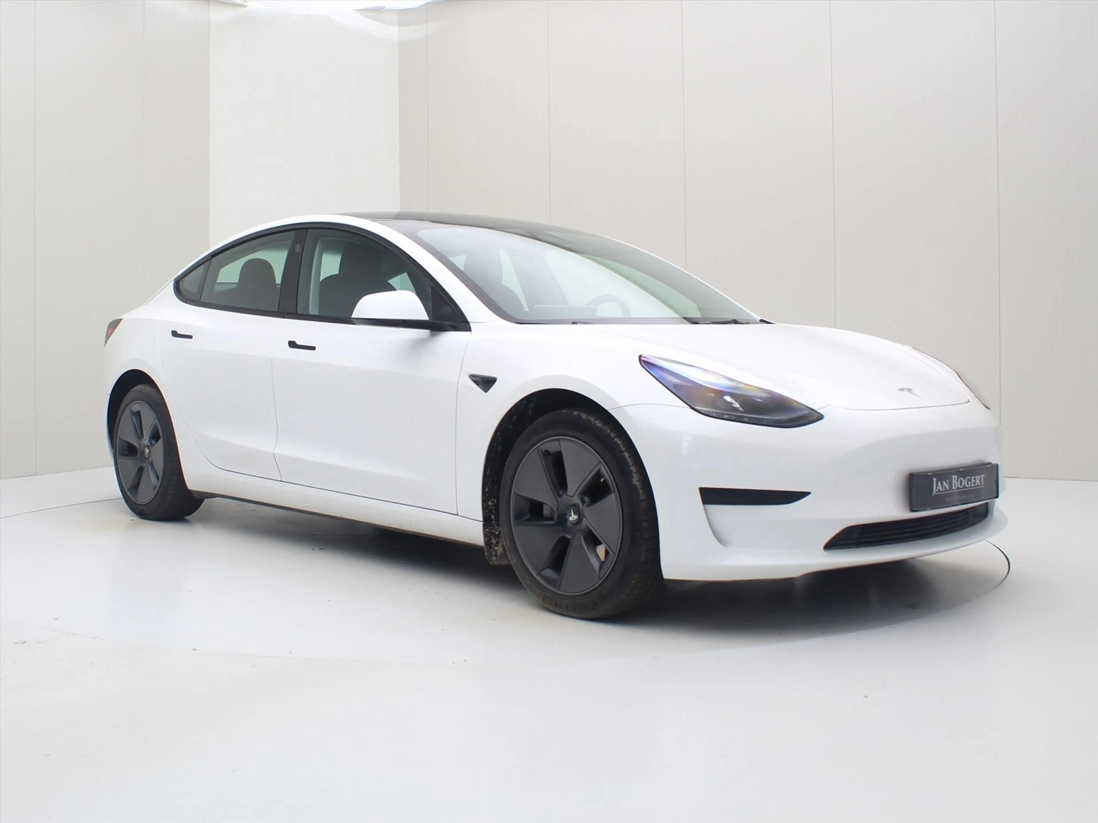 Tesla Model 3 Standard RWD Plus 96.4% SoH UPGRADE [ ENHANCED AUT — photo 4