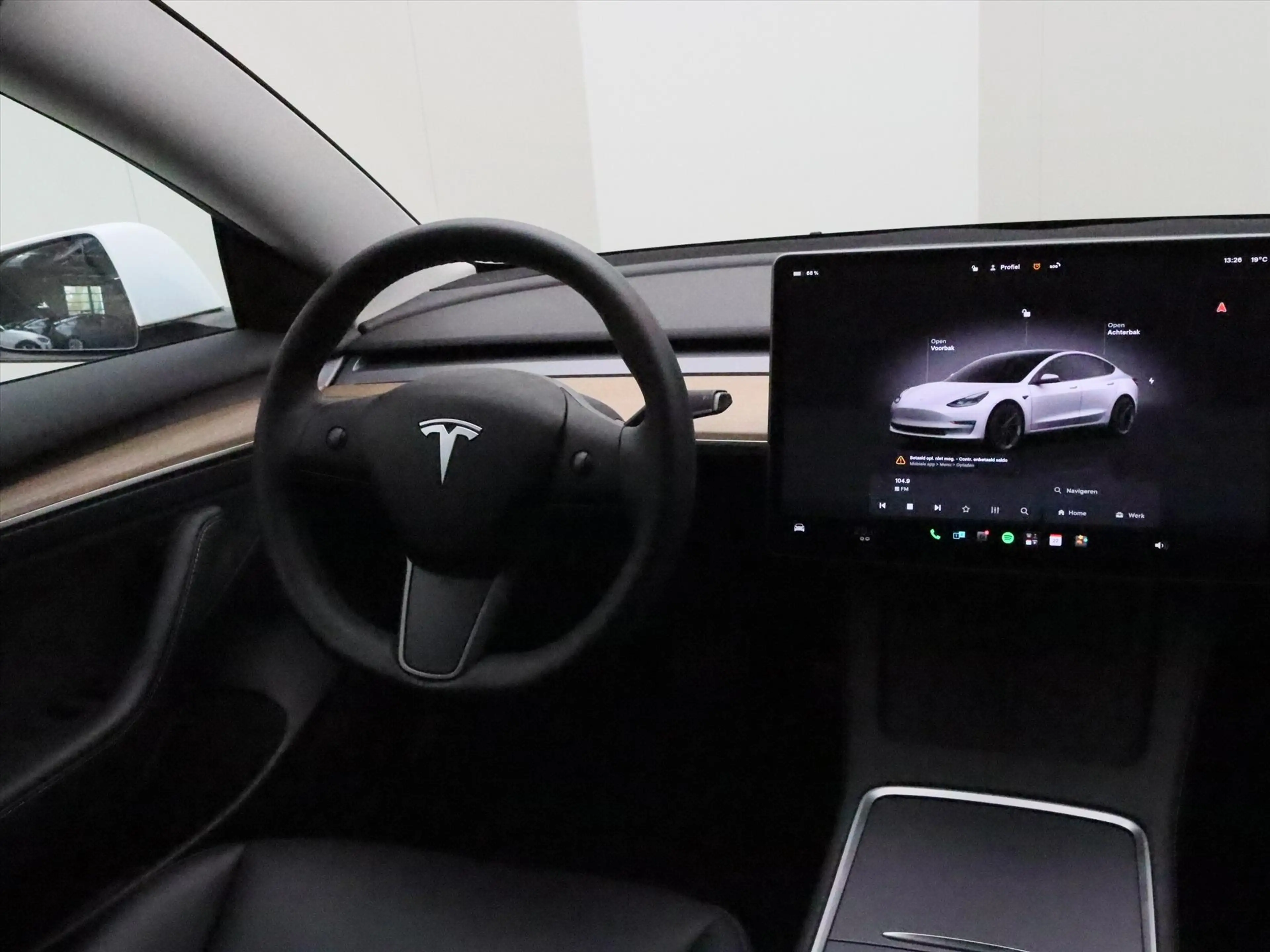 Tesla Model 3 Standard RWD Plus 96.4% SoH UPGRADE [ ENHANCED AUT — photo 8
