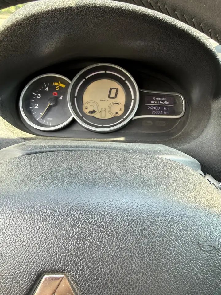 Renault Megane Grandtour — photo 4