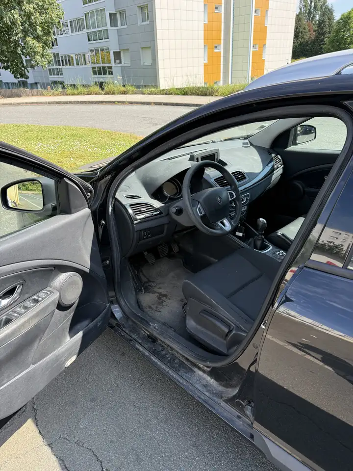 Renault Megane Grandtour — photo 5