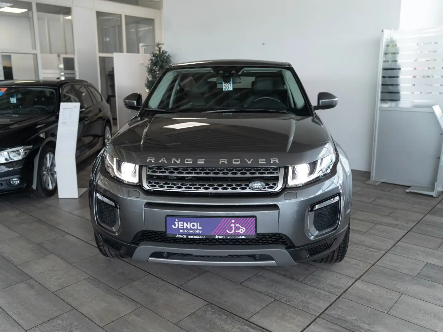 Land Rover Range Rover Evoque SE AUTOM./NAVI/PANO/ALLRAD Grau - 2