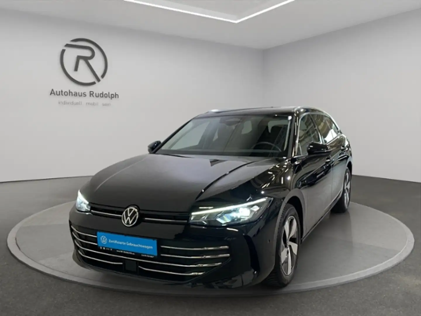 Volkswagen Passat Variant B9 2.0 TDI DSG Business / Navi Schwarz - 2