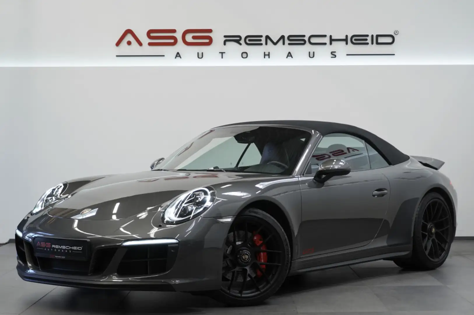 Porsche 911 Carrera GTS Cabriolet PDK *Approved Grau - 2