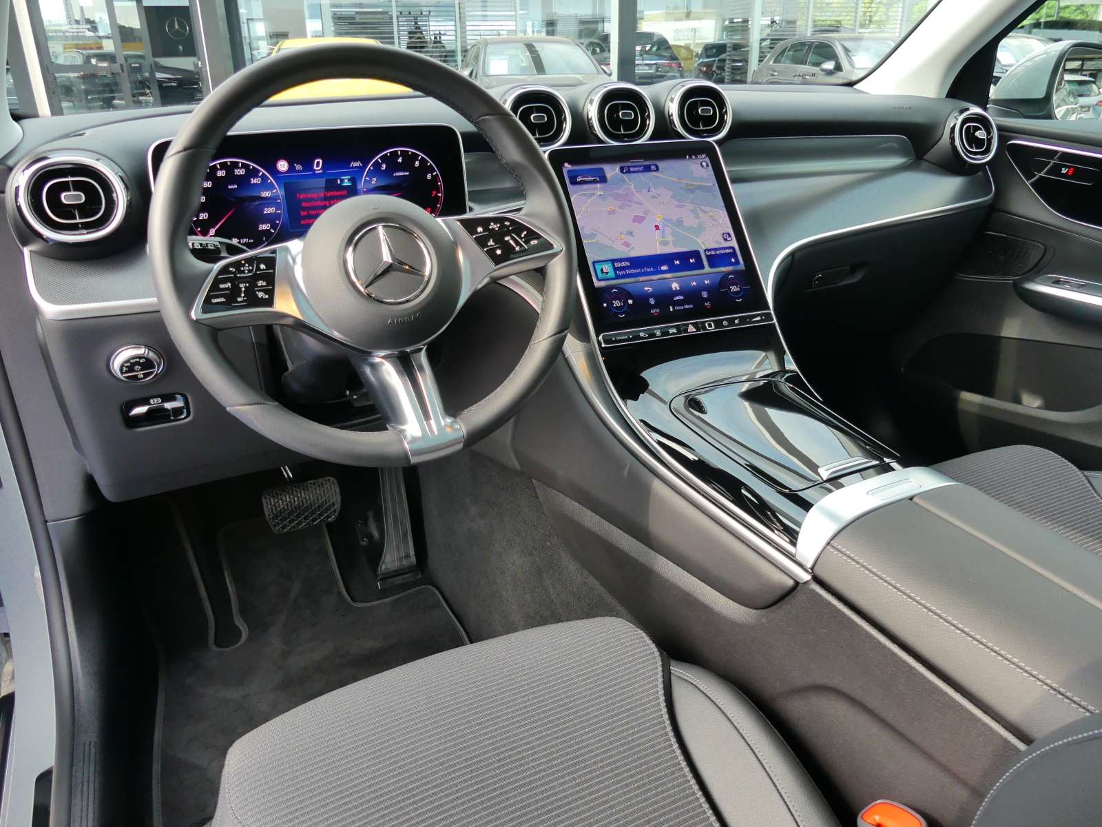 Mercedes-Benz GLC 200