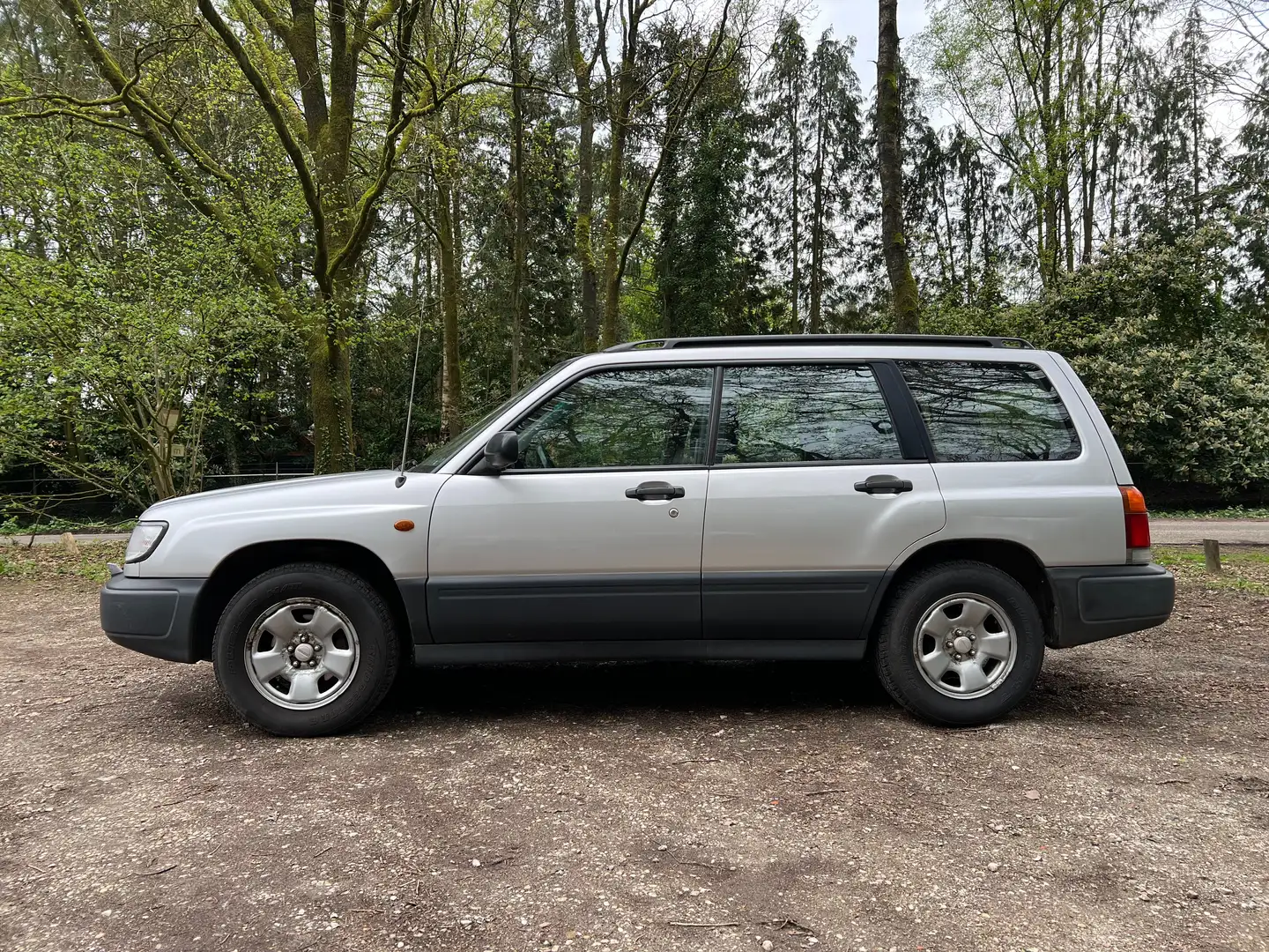 Subaru Forester 2.0 AWD Argent - 2