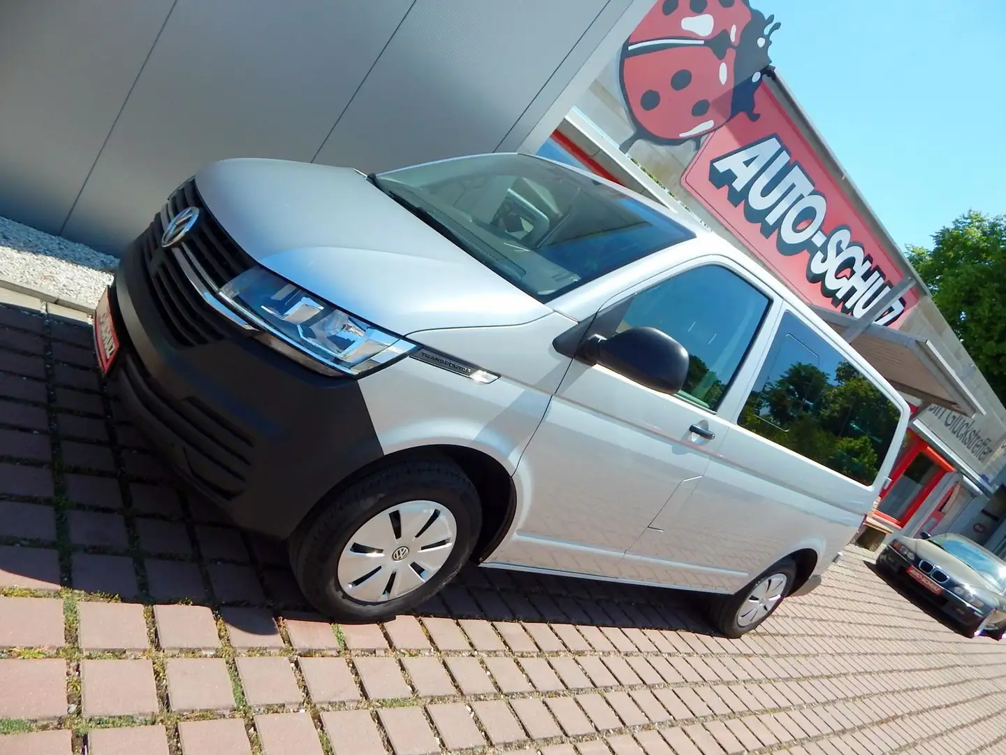 Volkswagen T6 Kombi T6.1 Kombi KLIMA SHZ PDC 5-SITZER Šedá - 1