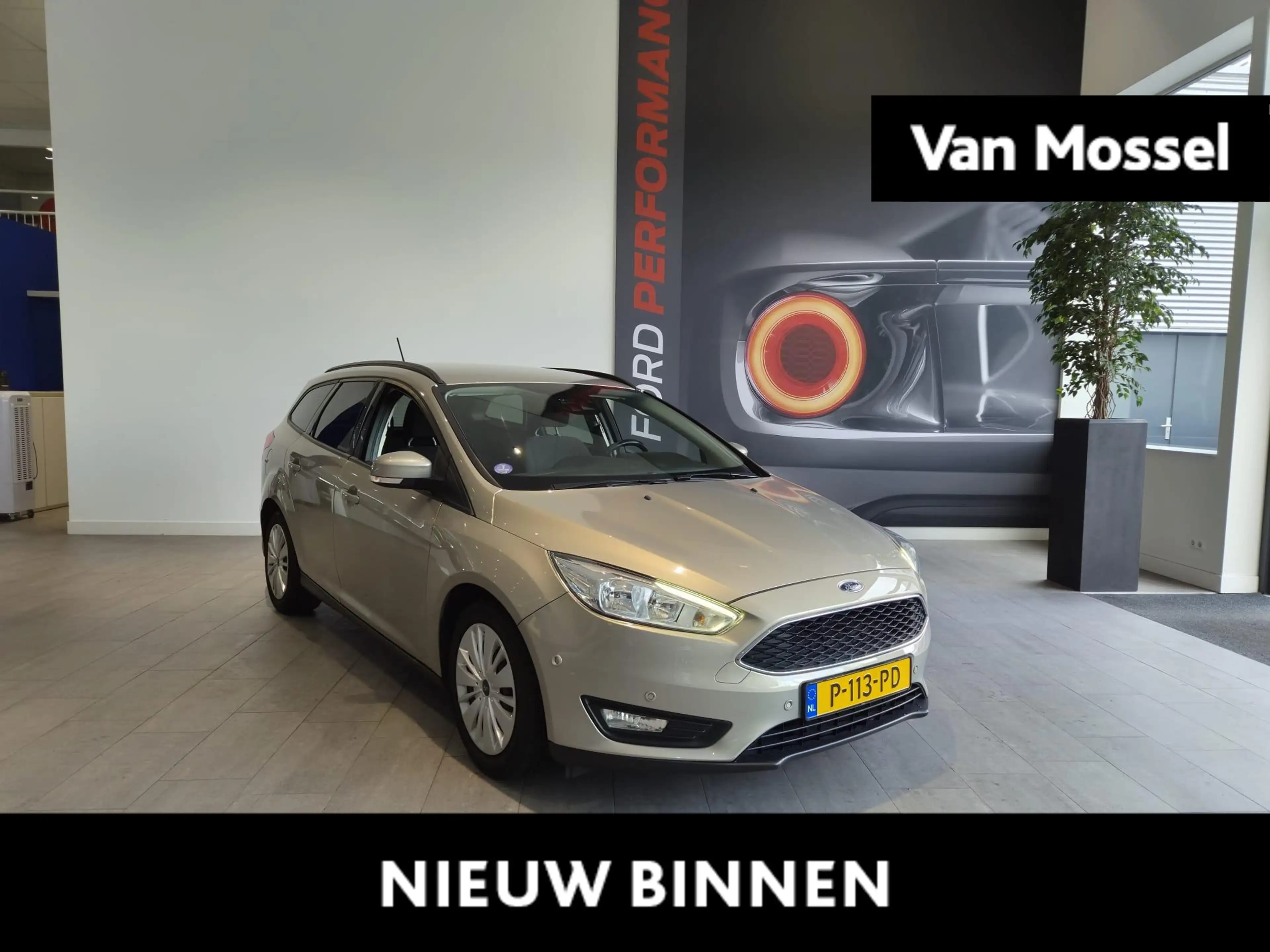 Ford Focus Wagon 1.0 Titanium Edition | AIRCO | CRUISECONTROL