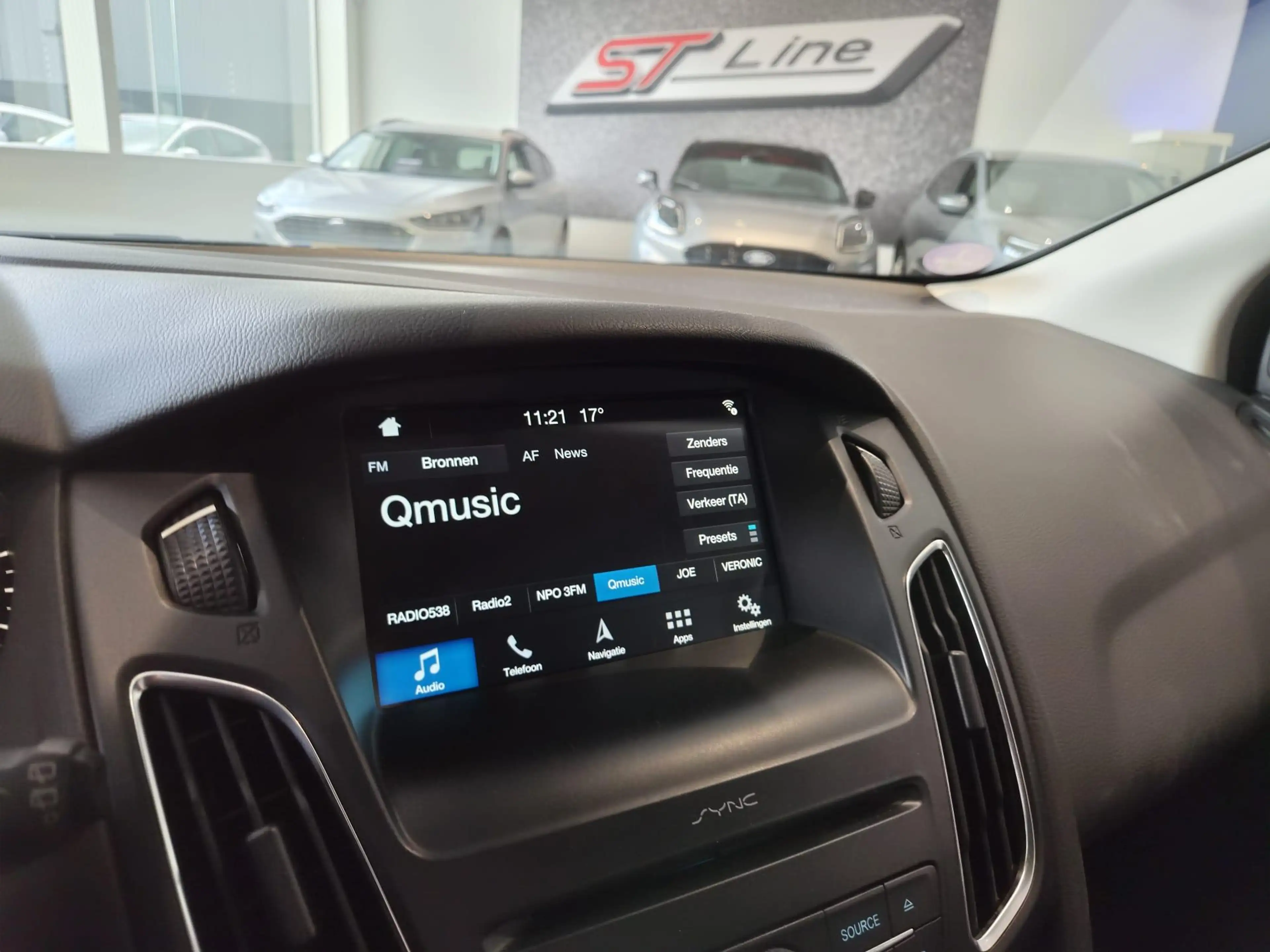 Ford Focus Wagon 1.0 Titanium Edition | AIRCO | CRUISECONTROL — photo 12