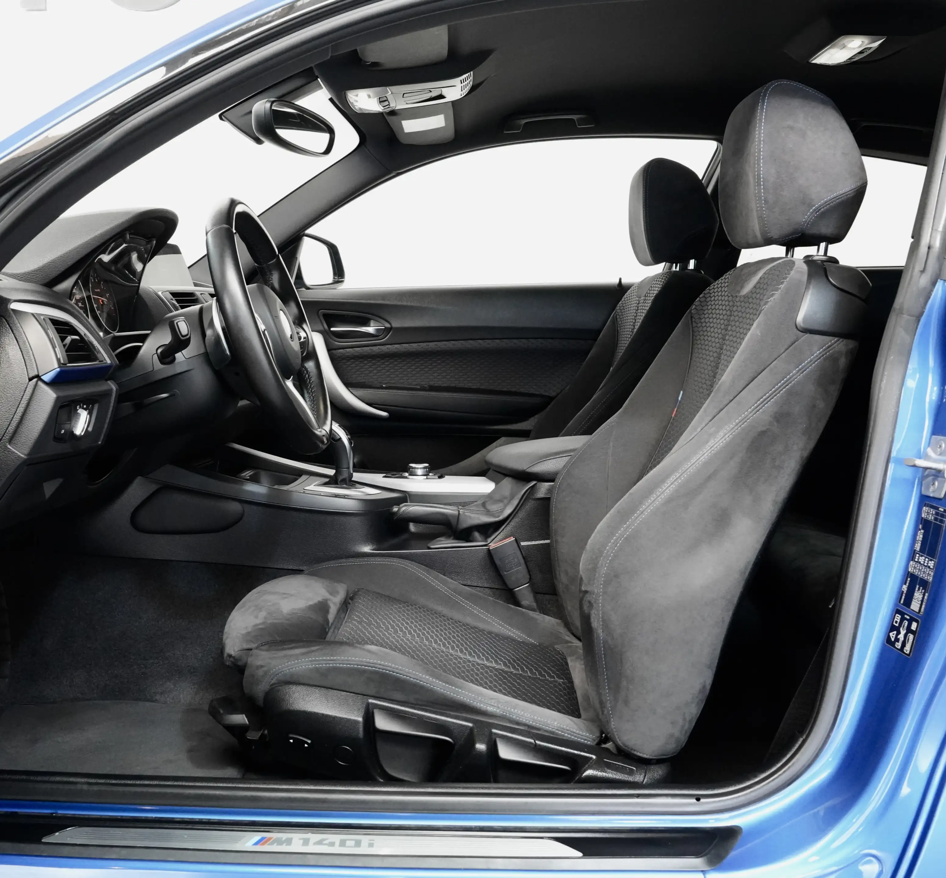 BMW 140 xDrive*NON-OPF*2HD*H&K*NAVI*PDC*LED* — photo 11