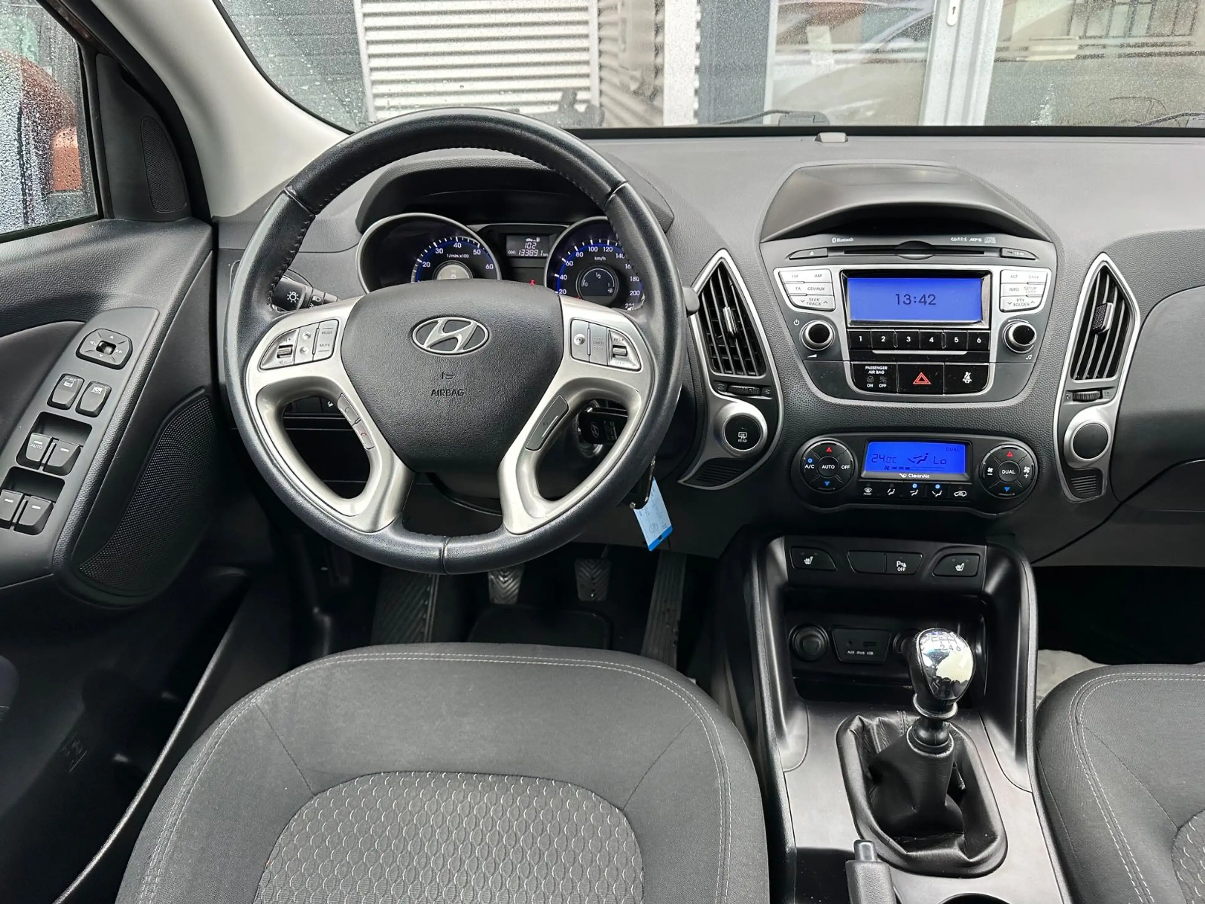 Hyundai iX35 5 Star Edition 2WD*PDC*4XSHZ*MFKL*RADIO* — photo 11