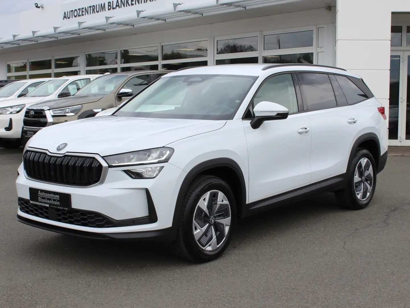 Skoda Kodiaq 1,5 TSI Selection AHK*Navi*ACC*Kamera Weiß - 1